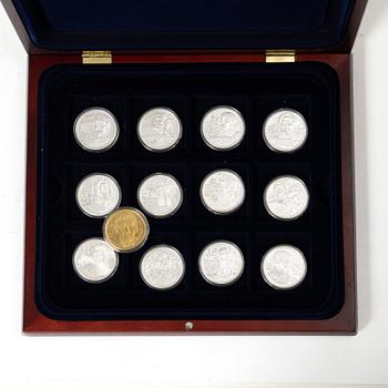 24 commemorative coins, sterling silver, 'Sveriges Regenter', Myntverket Moneta, 1999-2000.