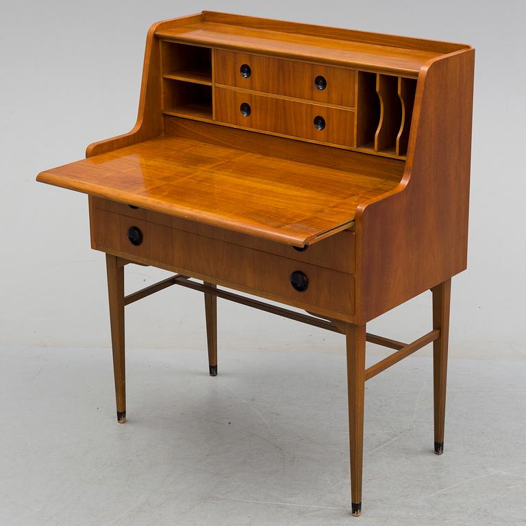 A 1960s desk.
