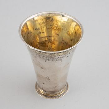 Petter Zettersteen, a silver beaker, Norrköping (1712-44).