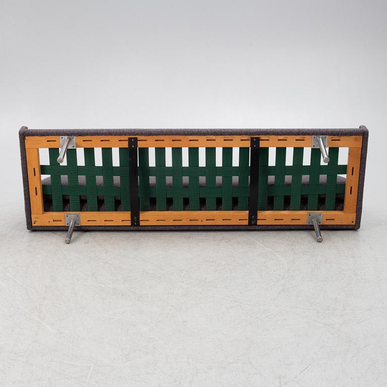 Soffa med fotpall, modell "Charles", Jio Möbler.