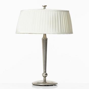 Harald Notini, bordslampa, modell "6932", Arvid Böhlmarks Lampfabrik, Stockholm, 1920-tal.