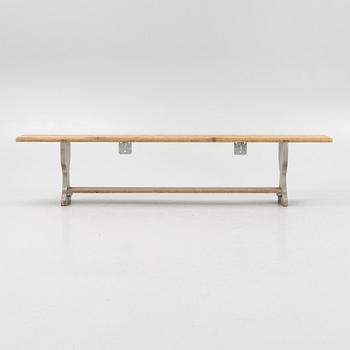 Bänk, gustaviansk stil, 1900-talets andra hälft.