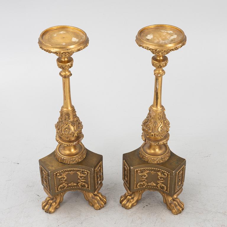 A pair of gueridons, second half of the 19th Century.