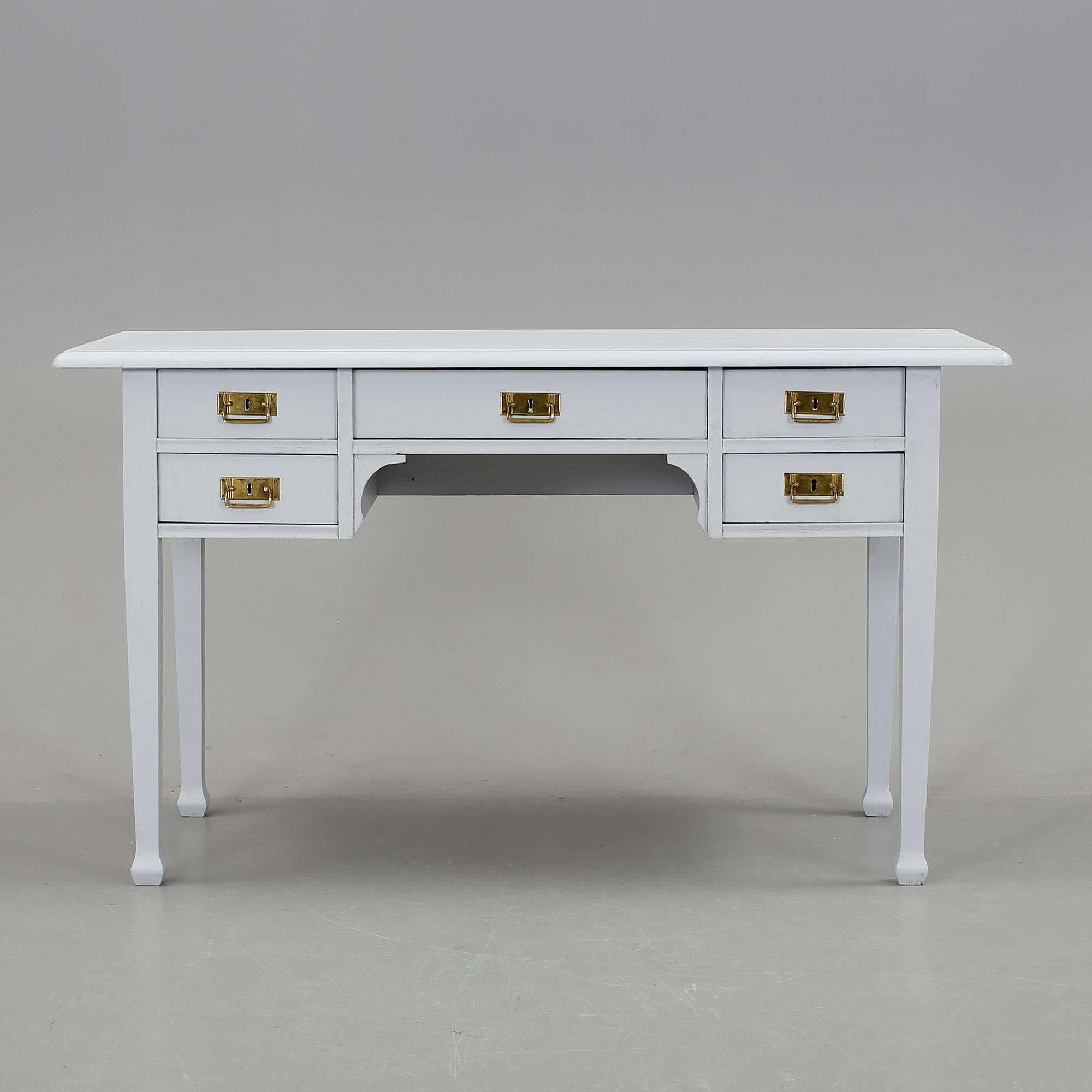 SKRIVBORD, jugend, delvis modern tillverkning.