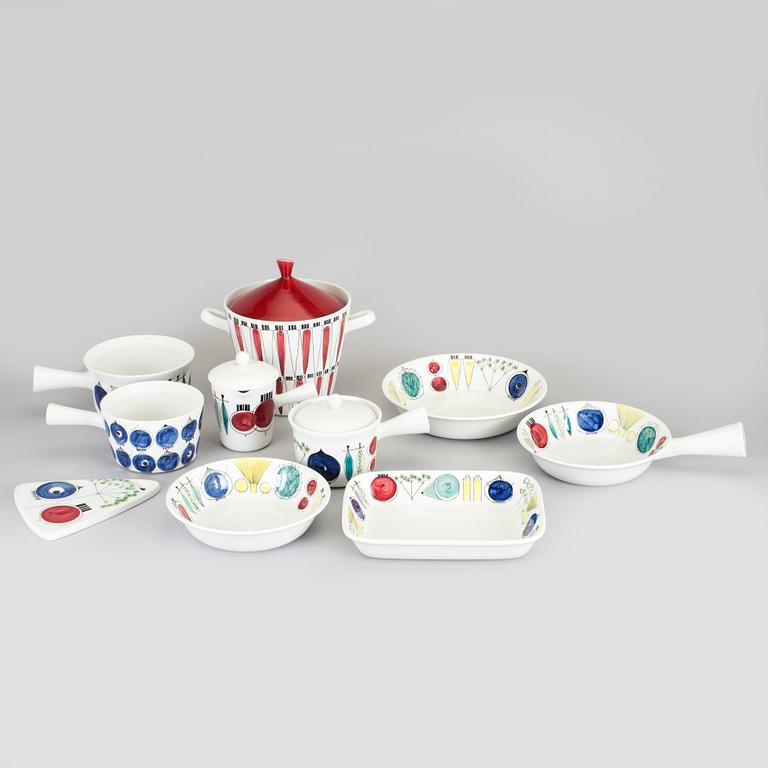 SERVISPORSLIN, 10 delar, "Picknick", Marianne Westman, Rörstrand, i produktion 1956-1969.