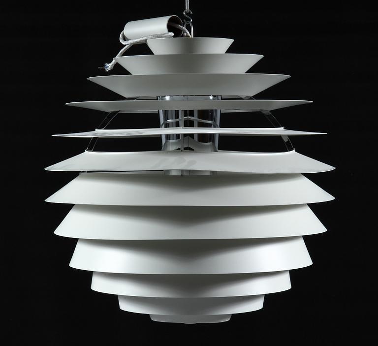 TAKLAMPA, "PH Globe", Poul Henningsen för Louis Poulsen, 1900/2000-tal.