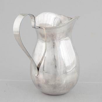 Kanna, silver, Wallens Guld- och Silversmide, Stockholm 1951.