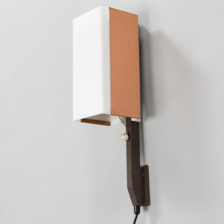 Lars-Gunnar Nordström, a 1970's wall light for Metallimestarit.