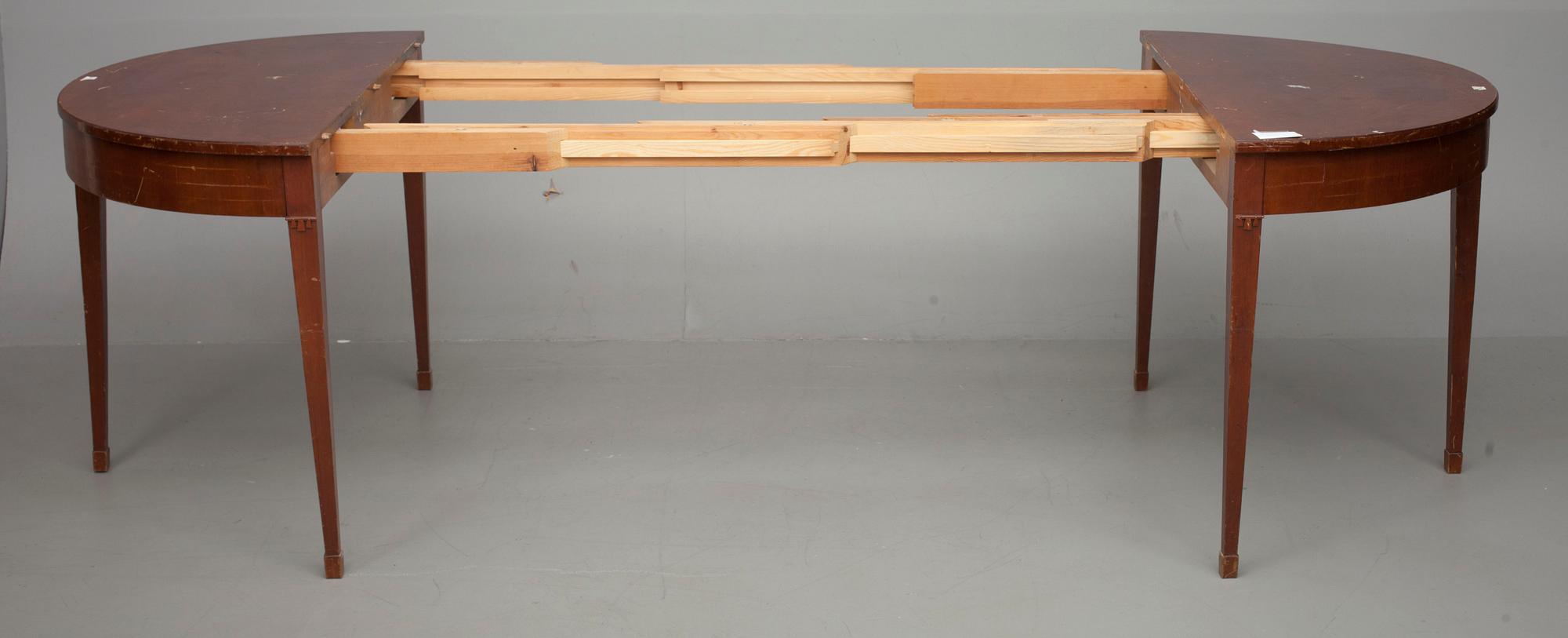 RUOKAPÖYTÄ, kustavilaistyyli, 1900-luvun alku.