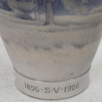 Royal Copenhagen, Praktvas, porslin, 1925.