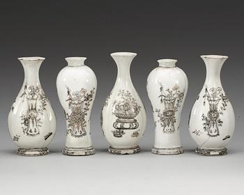 A five piece grisaille garniture, Qing dynasty, Qianlong (1736-95).