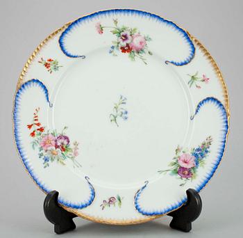 TALLRIK, porslin, Kejserliga Porslinsmanufakturen, St Petersburg, Ryssland, 1907.