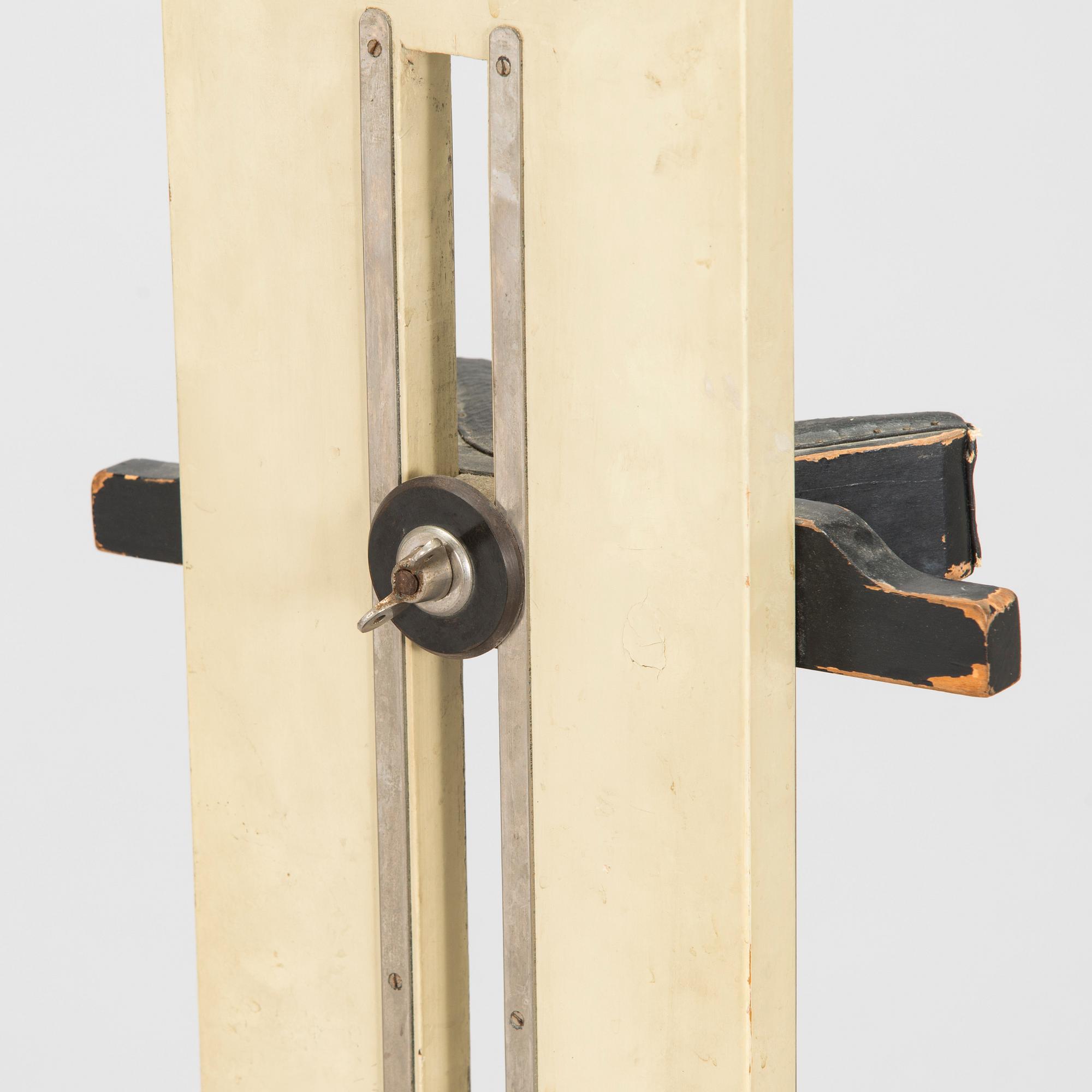 Röntgentuoli, 1900-luvun alkupuoli.