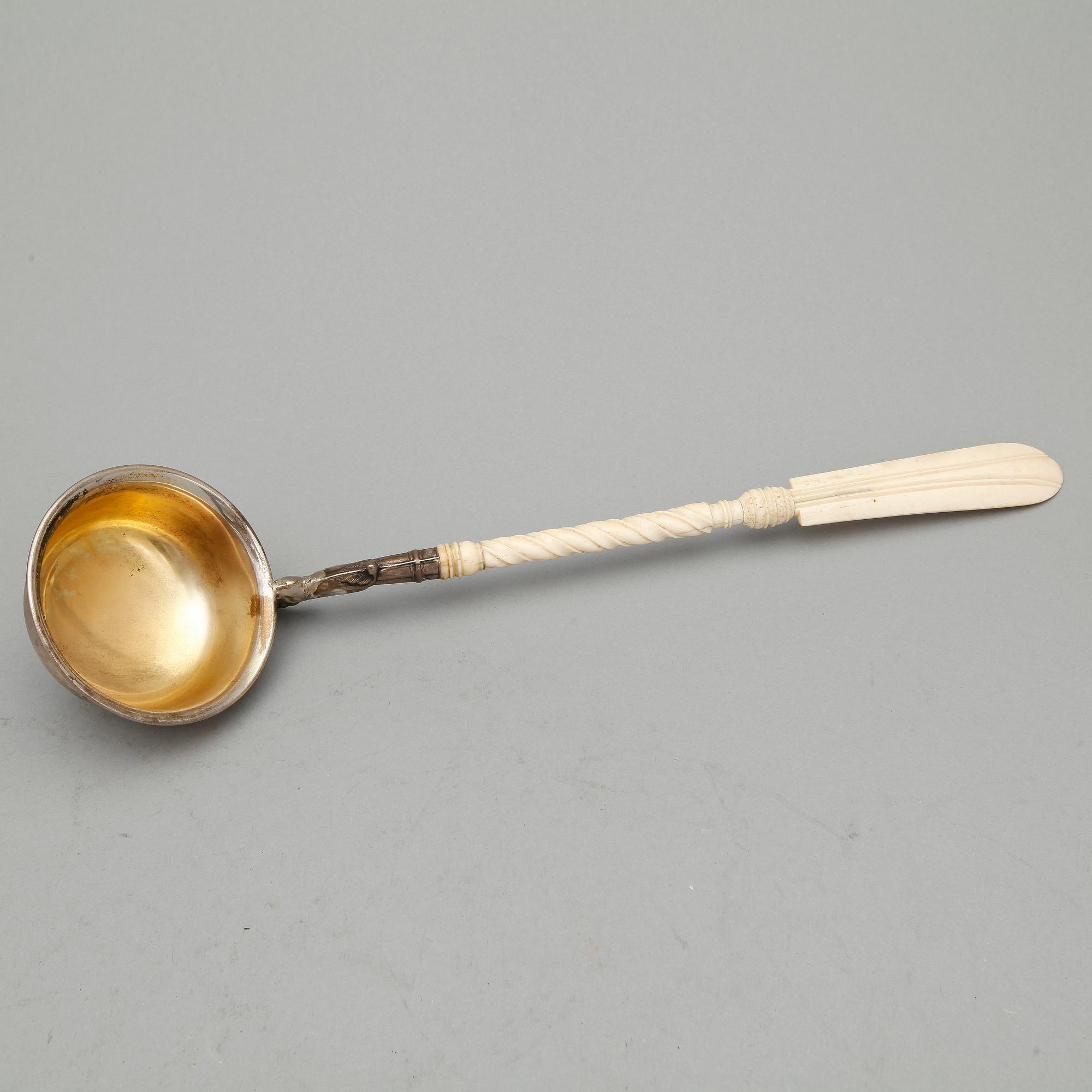 SOPPSLEV, silver samt ben, nyrokoko, 1800.alets andra hälft.