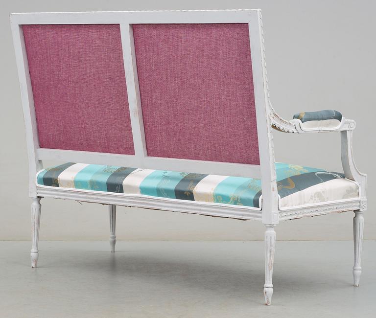 SOFFA, gustaviansk stil, 1900-tal.