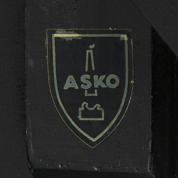 Ilmari Tapiovaara, karmstolar, 6 st, "Aslak", Asko 1960-tal.