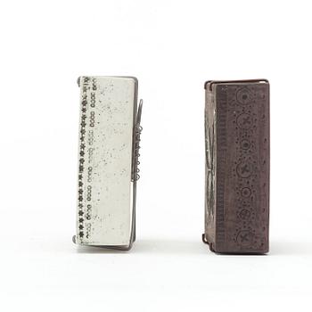 RUT BRYK, 2 st reliefer av stengods, Arabia, Finland 1950-talets slut.