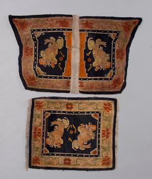 SADELTÄCKE och MATTA, Tibet/Kina  1900-talets första hälft.