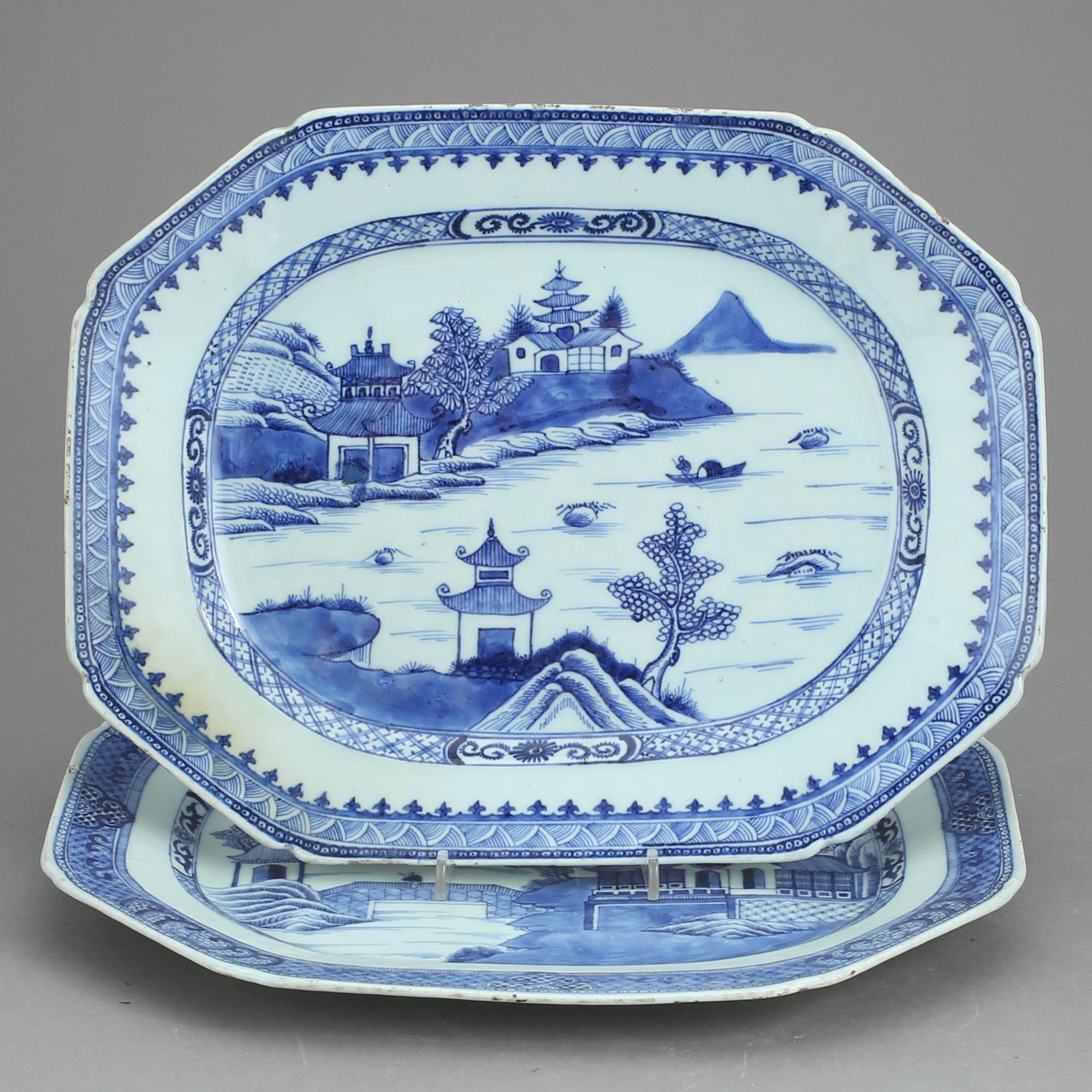 STEKFAT, 2 st, porslin. Kina 1800-tal.