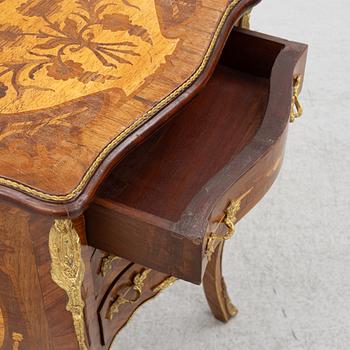 A Rococo style chest of drawers, mid-20th Century.