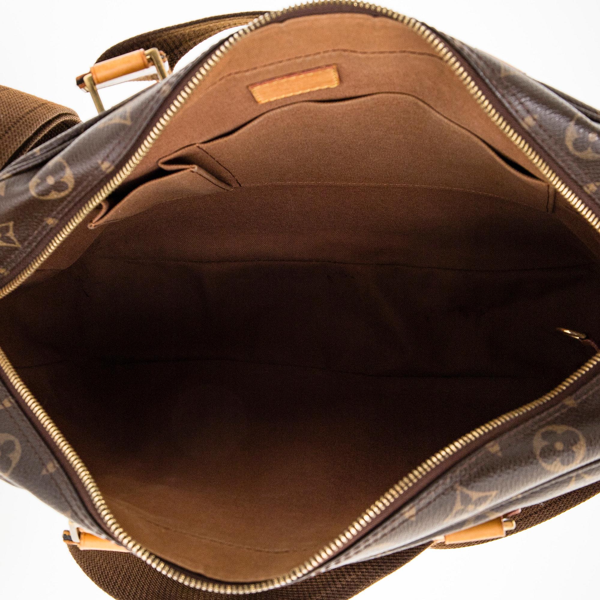 Louis Vuitton, väska, "Sac Bosphore".
