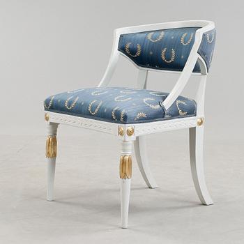 BALJFÅTÖLJ, sengustaviansk, 1800-tal.