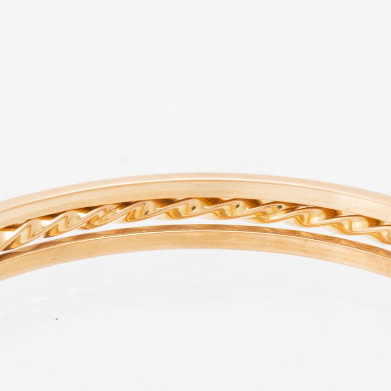 An 18K gold bracelet from Verona Italy.