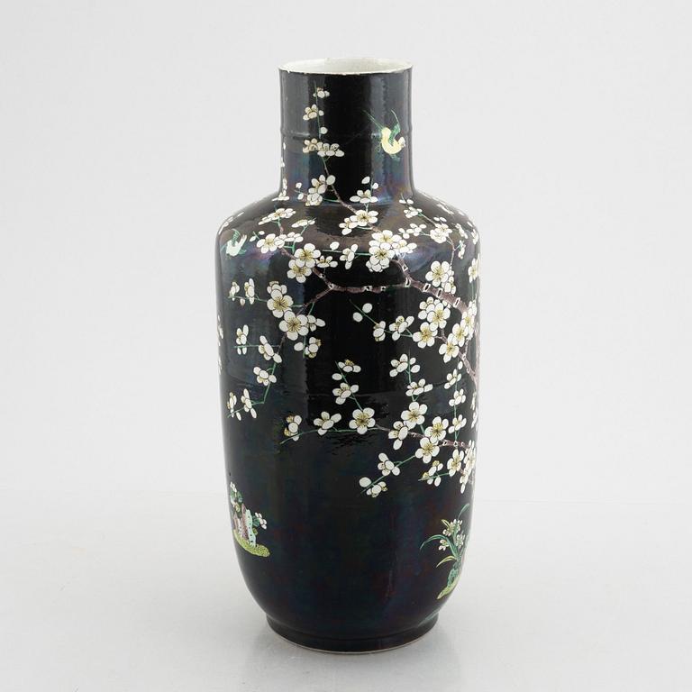 A Famille Noir porcelain vase, China, early 20th century.