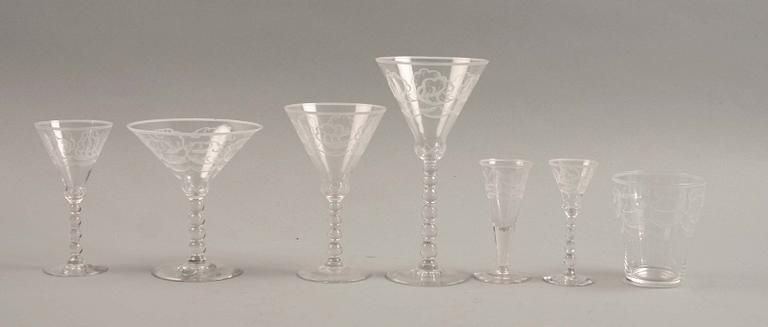 GLASSERVISDELAR, 70 st. "Molnet", Simon Gate, Orrefors.