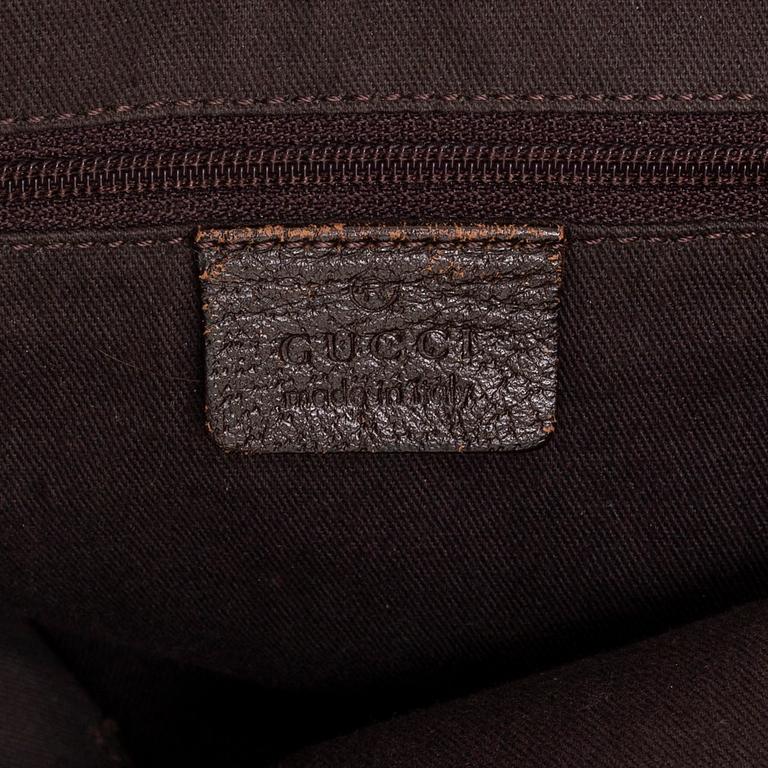 GUCCI, väska och necessär.