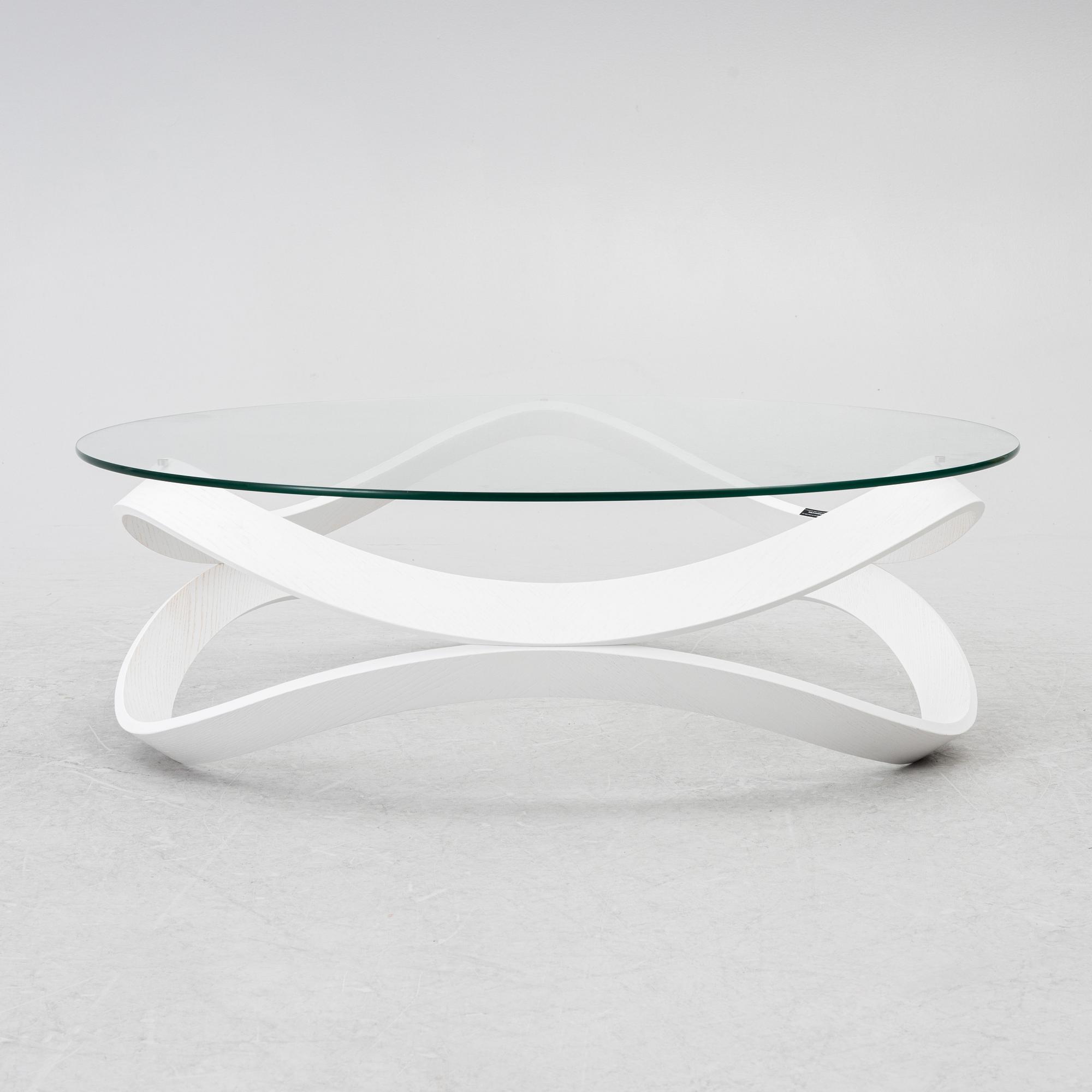 Dan Sunaga & Staffan Holm, soffbord, "Newton", Karl Andersson & Söner.