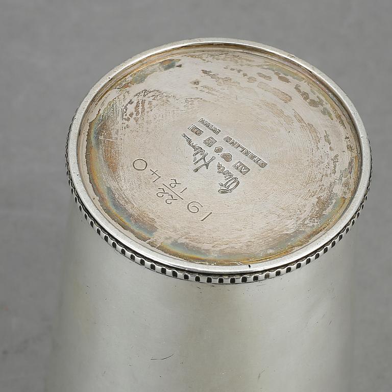 BÄGARE, silver, Wiwen Nilsson, Lund, 1940. Vikt 120g.