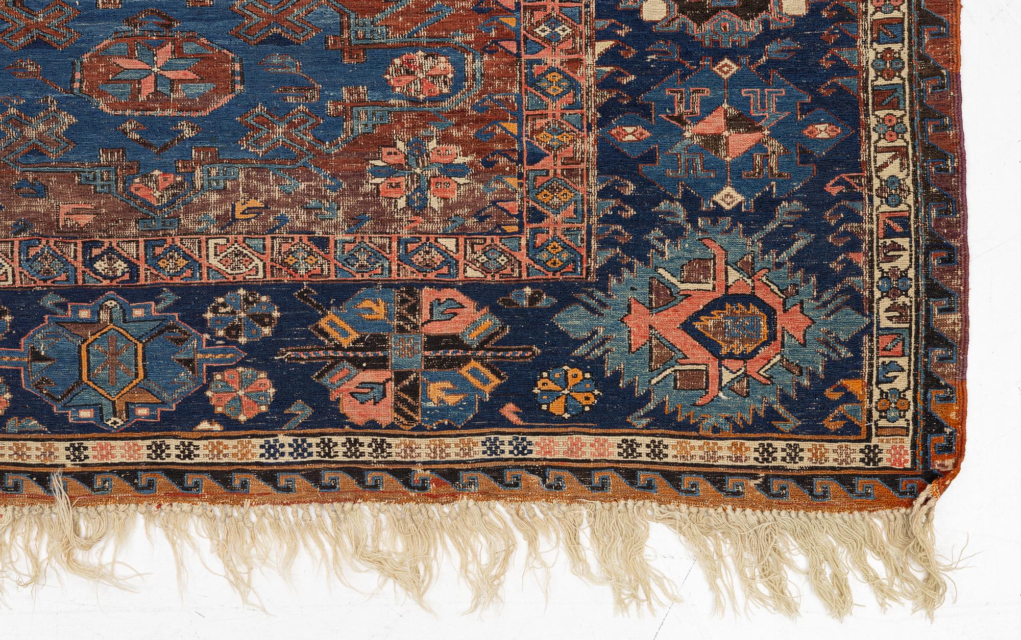 An antique Soumak carpet, East cucasus, c. 340 x 268 cm.