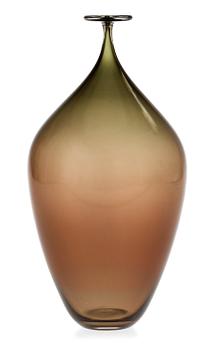 810. A Nils Landberg glass vase, Orrefors 1961.