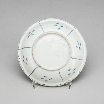 SKÅLFAT, porslin, Kina, Wanli, 1573-1620.