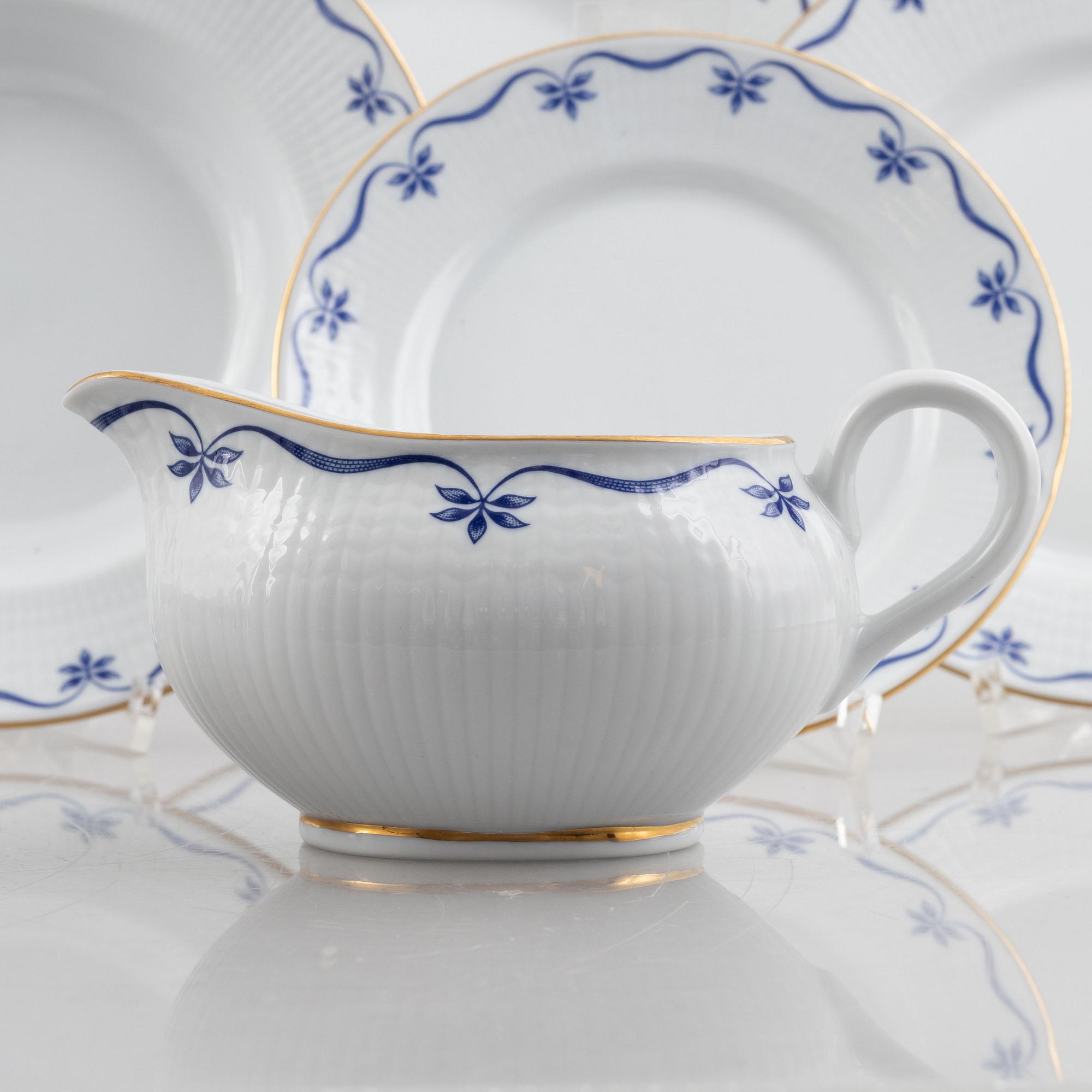 Pia Rönndahl, a 51-piece 'Mårbacka' porcelain service, Rörstrand.