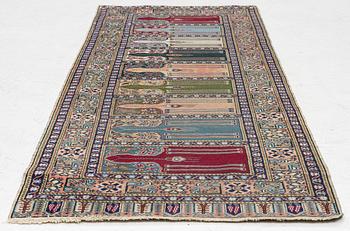 A gallery rug, Kayseri Saff, approx. 218 x 87 cm.