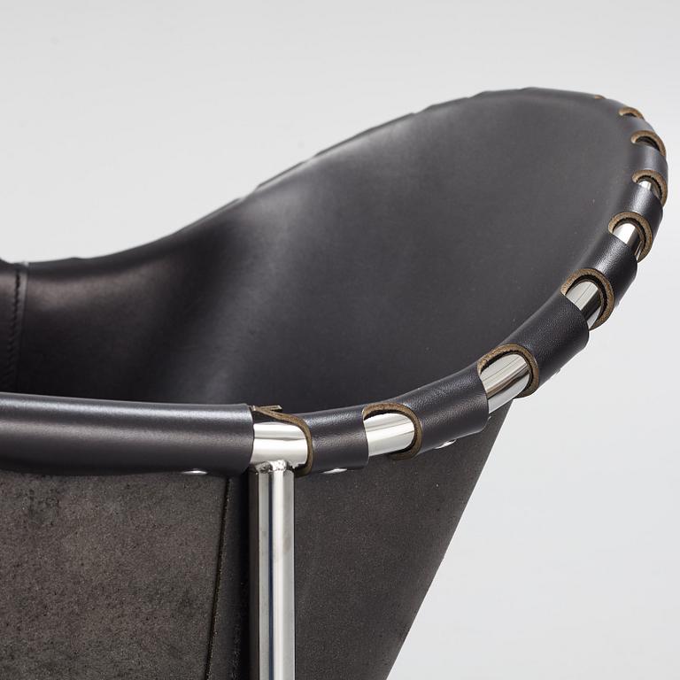 Mats Theselius, a 'Bruno' a pair of lounge chair from Källemo.
