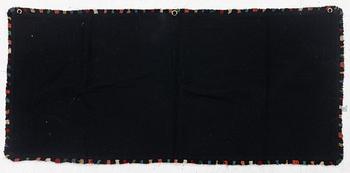 Åkdyna, korsstygnsbroderi, daterad 1817.