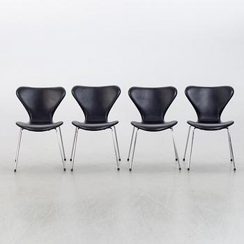 ARNE JACOBSEN, "Sjuan", 6 chairs.