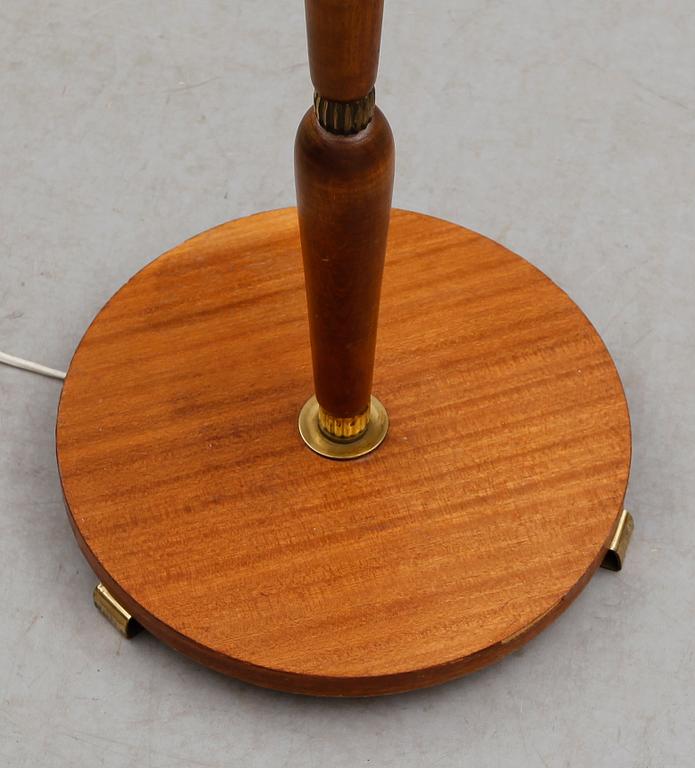 GOLVLAMPA, 1900-talets mitt.