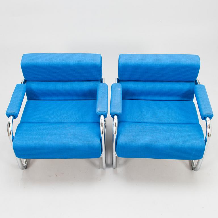 RAIMO RÄSÄNEN, a pair of late 20th century armchairs for Isku.