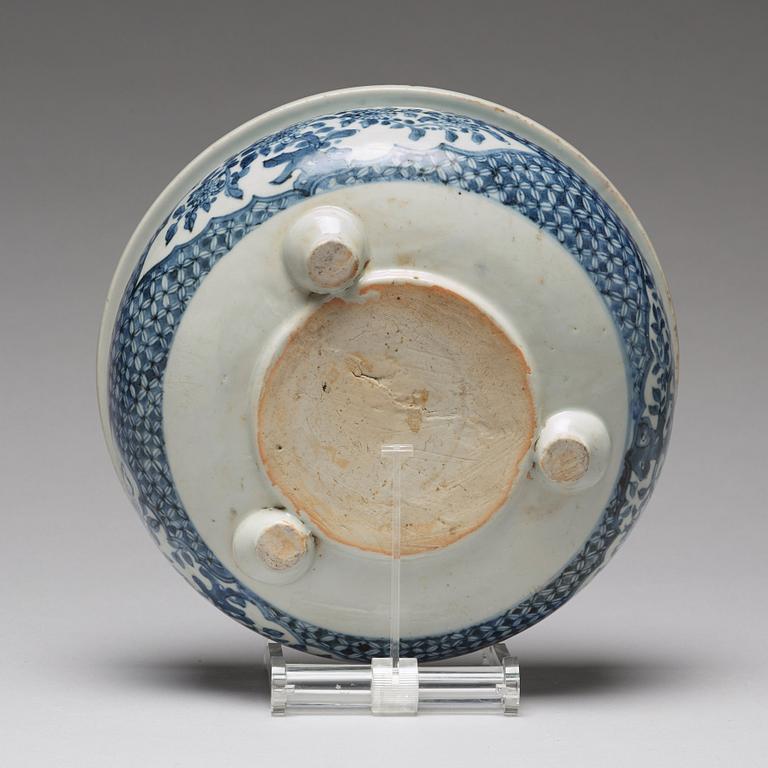 A blue and white censer, Qing dynasty, 18th Century.