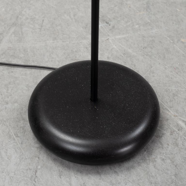 Ichiro Iwasaki, "Pin" golvlampa, Vibia, 2000-tal.