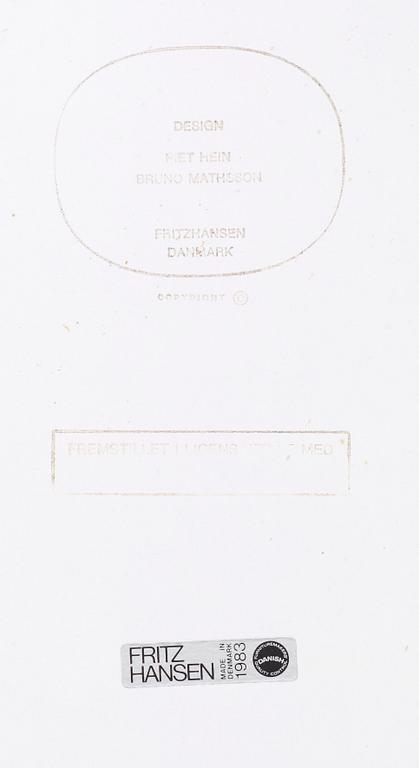 MATBORD, "Superellips", Bruno Mathsson och Piet Hein för Fritz Hansen, 1983.