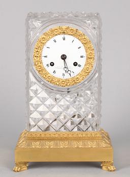 BORDSPENDYL. Frankrike, 1800-talets början. Empire.