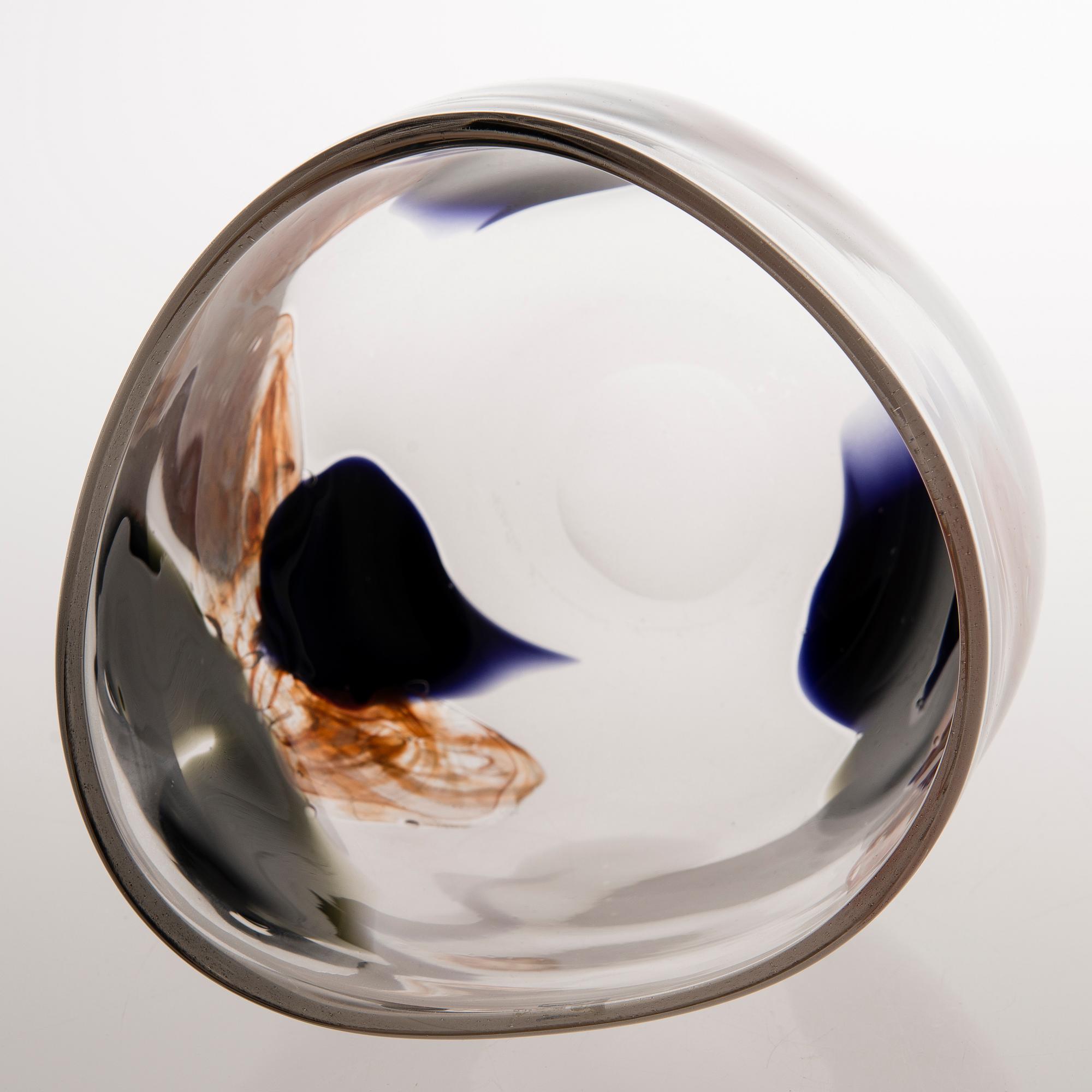 KERTTU NURMINEN, skål, signerad Kerttu Nurminen, Nuutajärvi Notsjö.