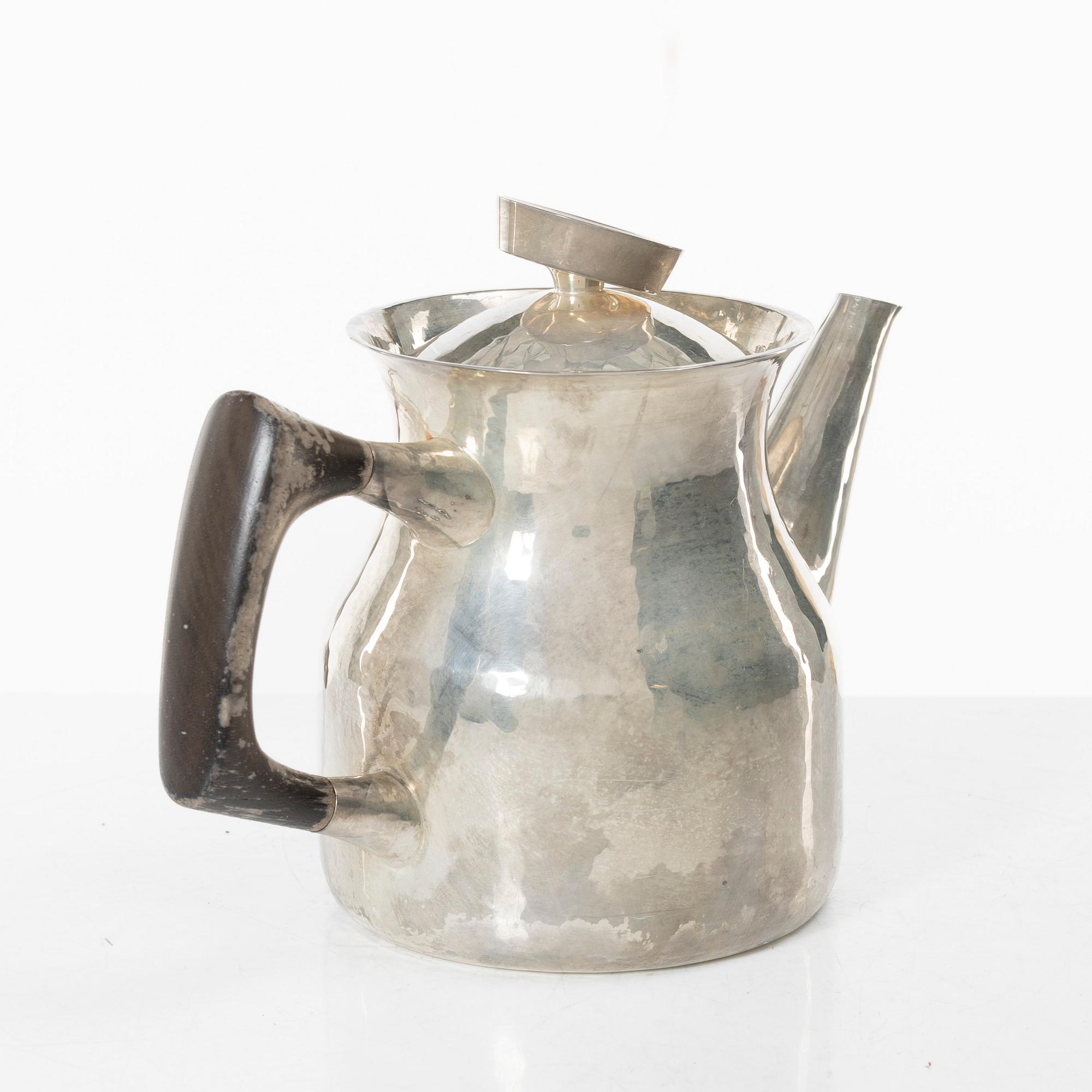 Eric Löfman, coffee pot, silver, MGAB, Uppsala 1975.