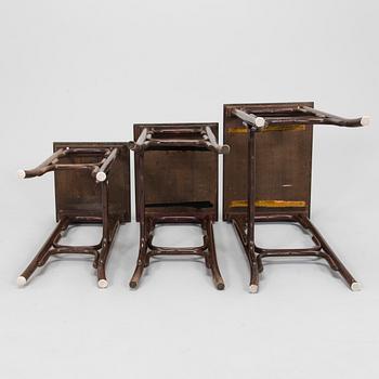 An early 20th century 3-piece nesting table.