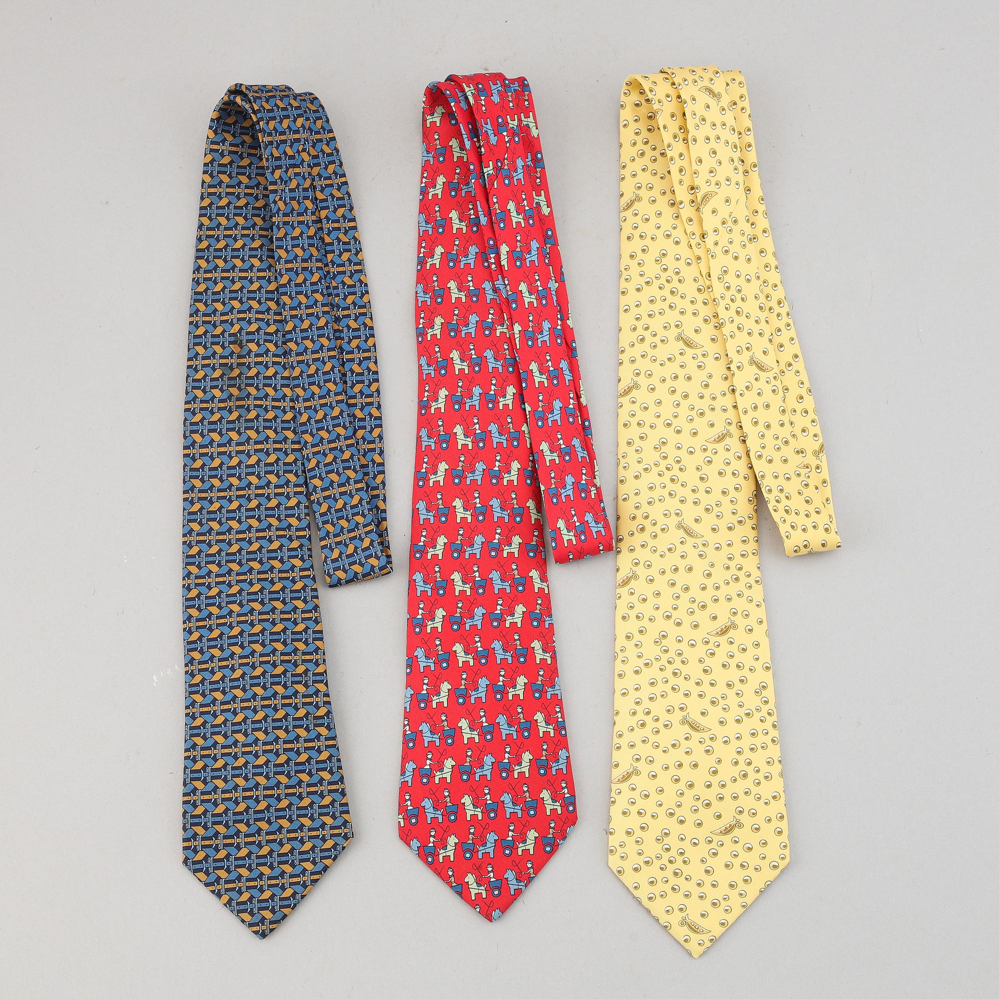 Hermès, three silk ties.